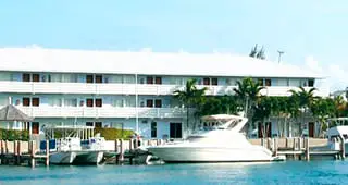 Hotel Flamingo - Day Cruise - Cruise To Stay - Freeport - The Bahamas | By Hotel411.com